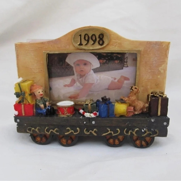Other - NIB JC Penney Home Towne Express 1998 Edition My Favorite Photo
